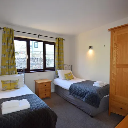 Beckside * بنريث