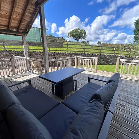 Beckside * بنريث